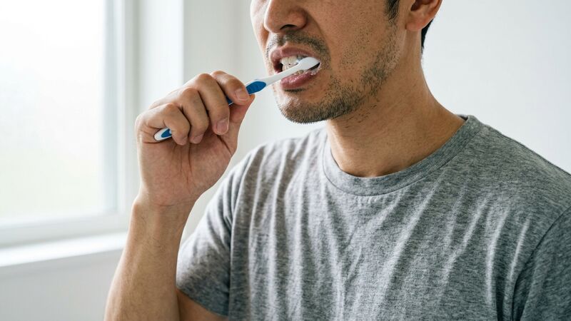 旦那の口臭ケアが急に始まったら？浮気の可能性と夫の変化を確認する方法 