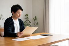 探偵の調査報告書を受け取ったら？確認項目と保管・相談の順番
